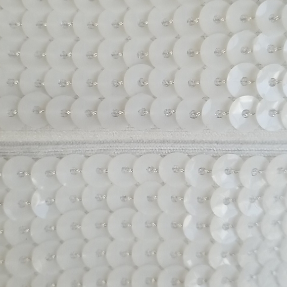 BCBG MaxAzira White Sequined Bandage Skirt - Picture 4 of 7